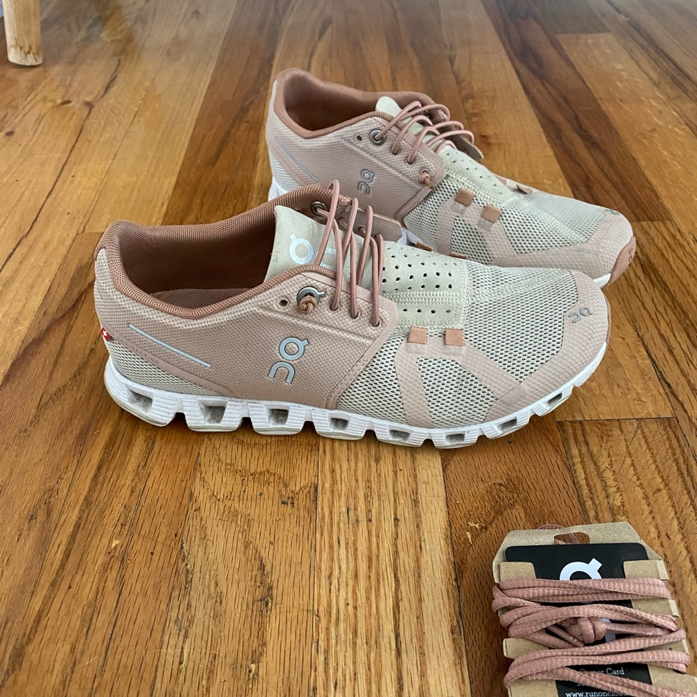 On Running - Cloud 5 Shoes